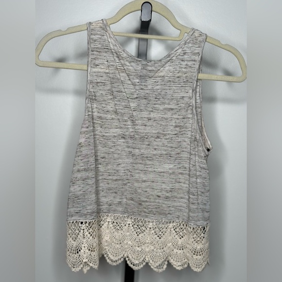 Forever21 Women Cropped Top - Ivory Lace Trim - Heathered Grey - Picture 4 of 6